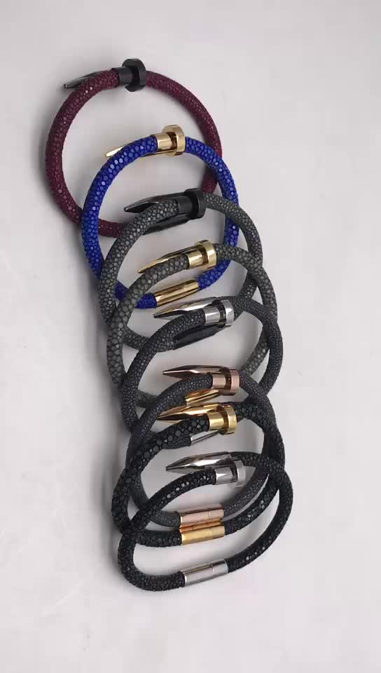 Fashion Men Python Leather Bracelet Wholesale Python Shape Genuine Stingray Leather Bracelet pearl fish leather Bracelet