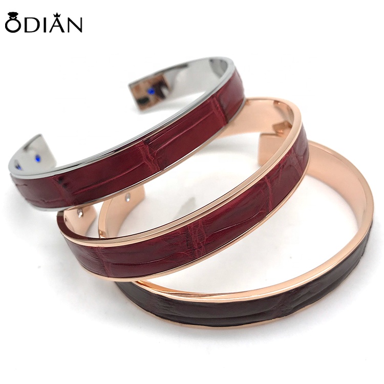Latest Fashionable Lady Stainless Steel Band inlaid crocodile leather match with watch