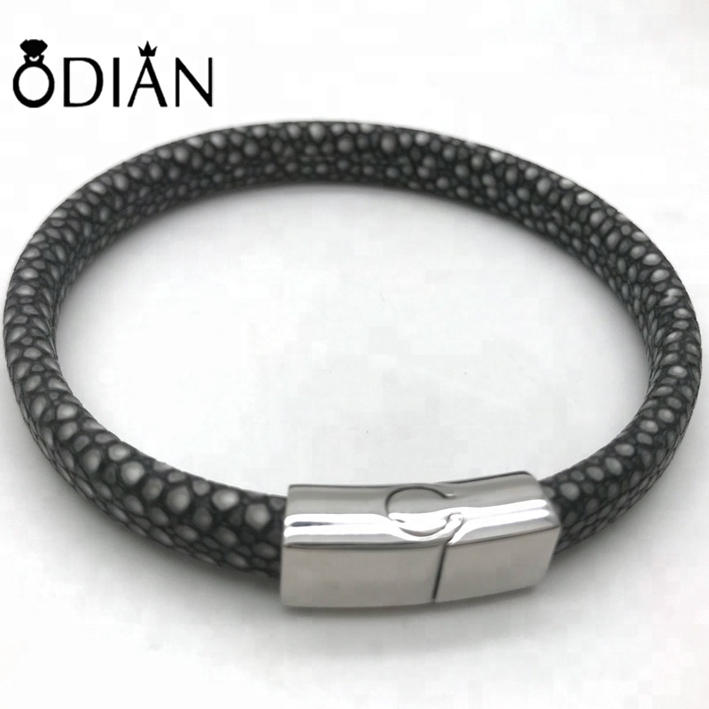 Top selling wholesales PU stingray leather bracelet male stainless steel bangle