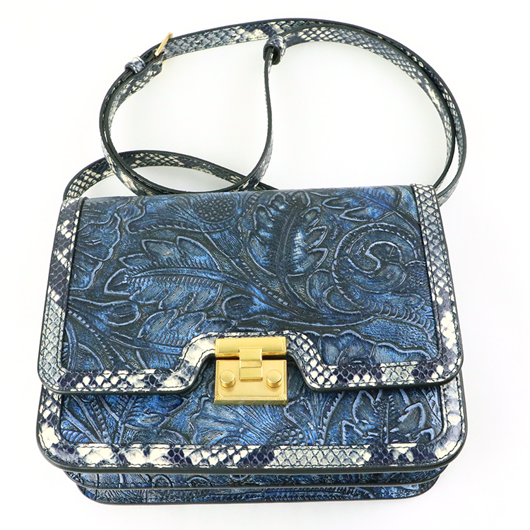 2020 fashionable and small leather shoulder bag, embossed trendy bag, can be customized logo